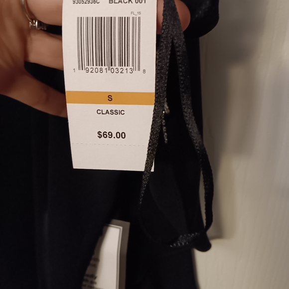 Gorgeous black crystal top - Picture 3 of 4